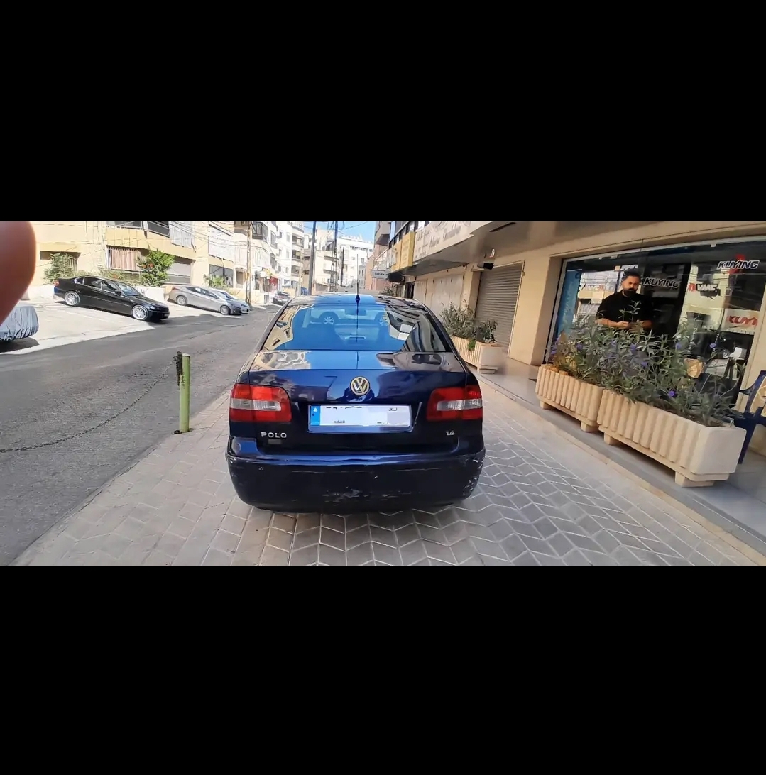 C300 Side View